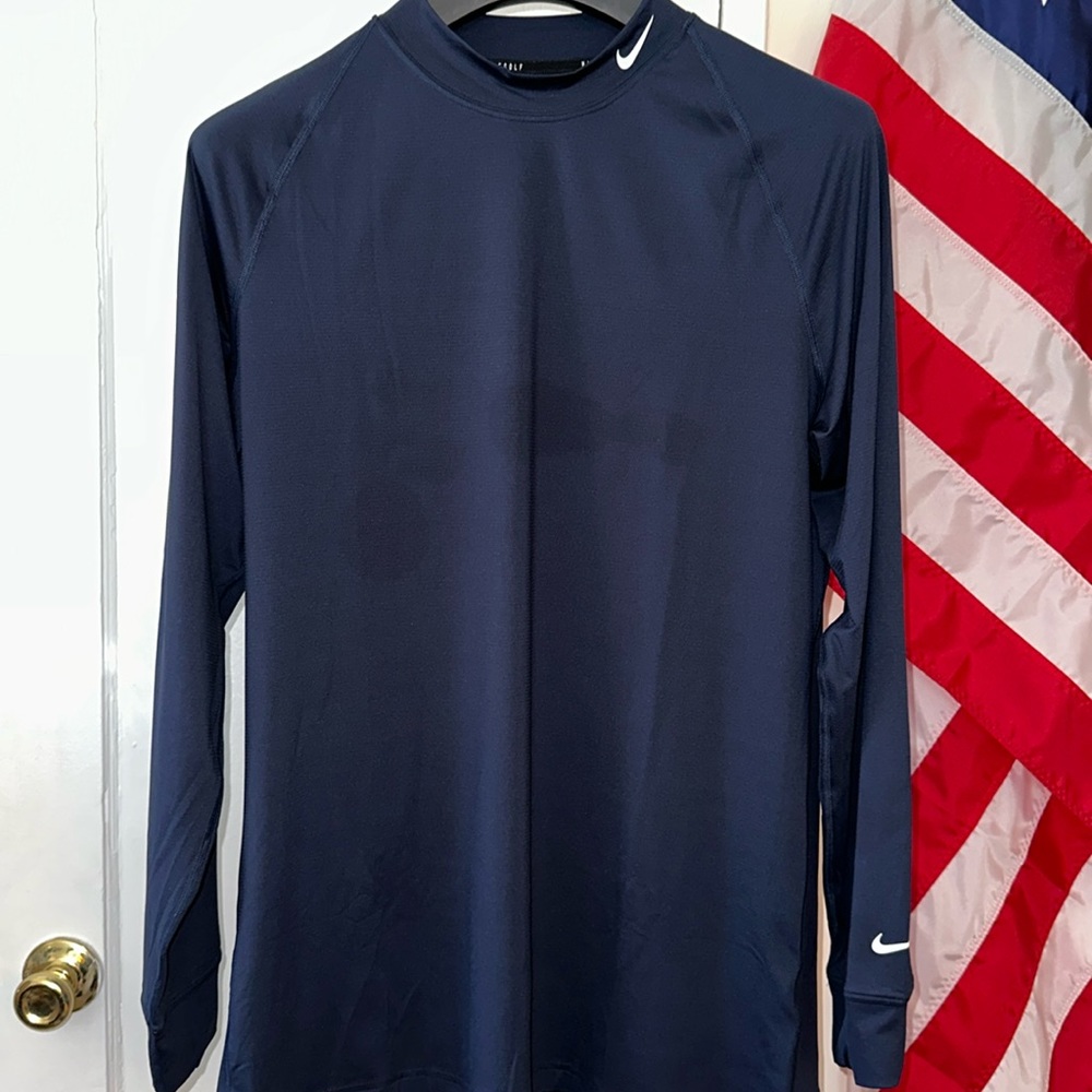 NIKE GOLF TOP